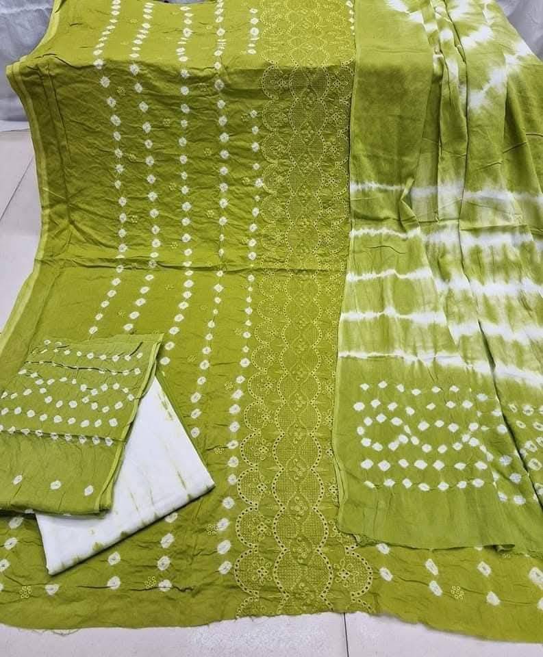 স্টার সিকুয়েন্স কৃষ্ণকলি বাটিক ( Fern Frond )