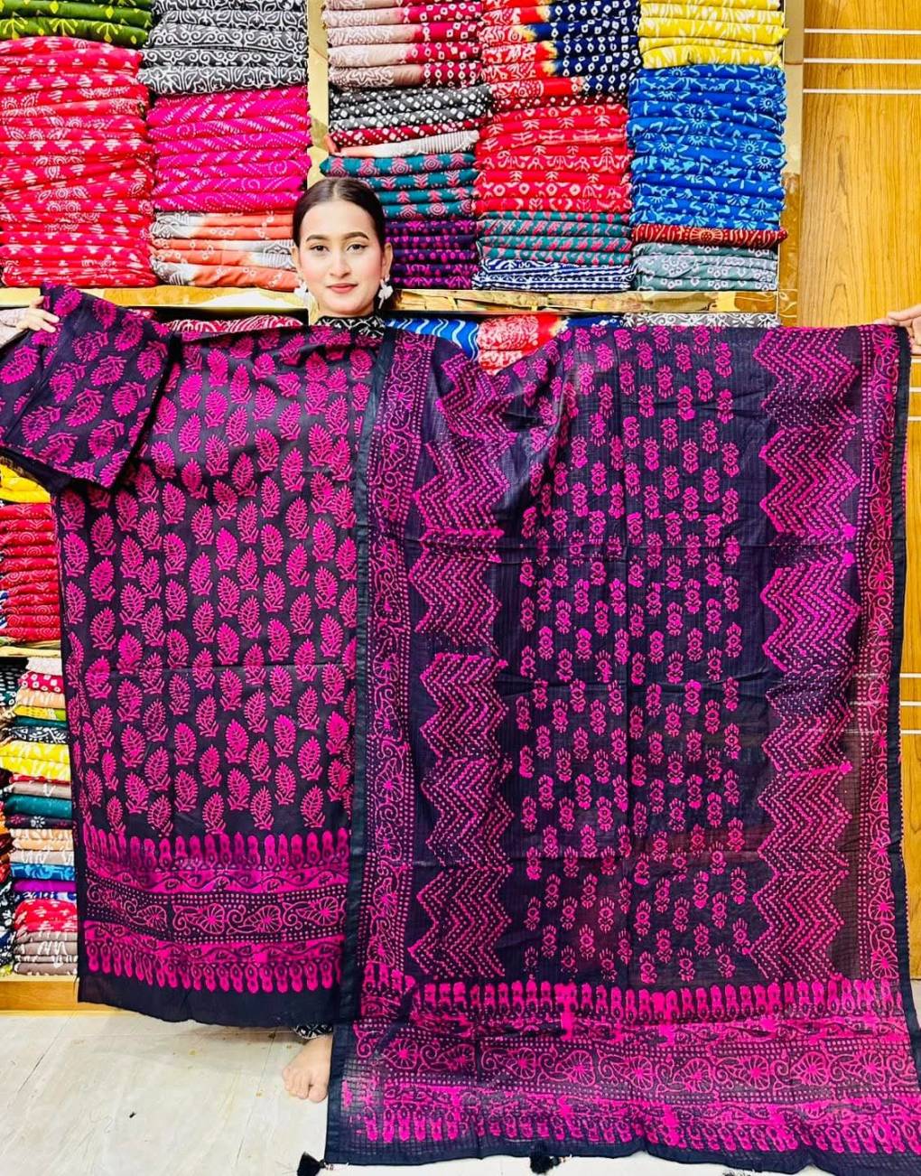 আড়াই হাত বহরের অরগেন্ডি ওড়না থ্রি পিস ( Neon Pink & Black )